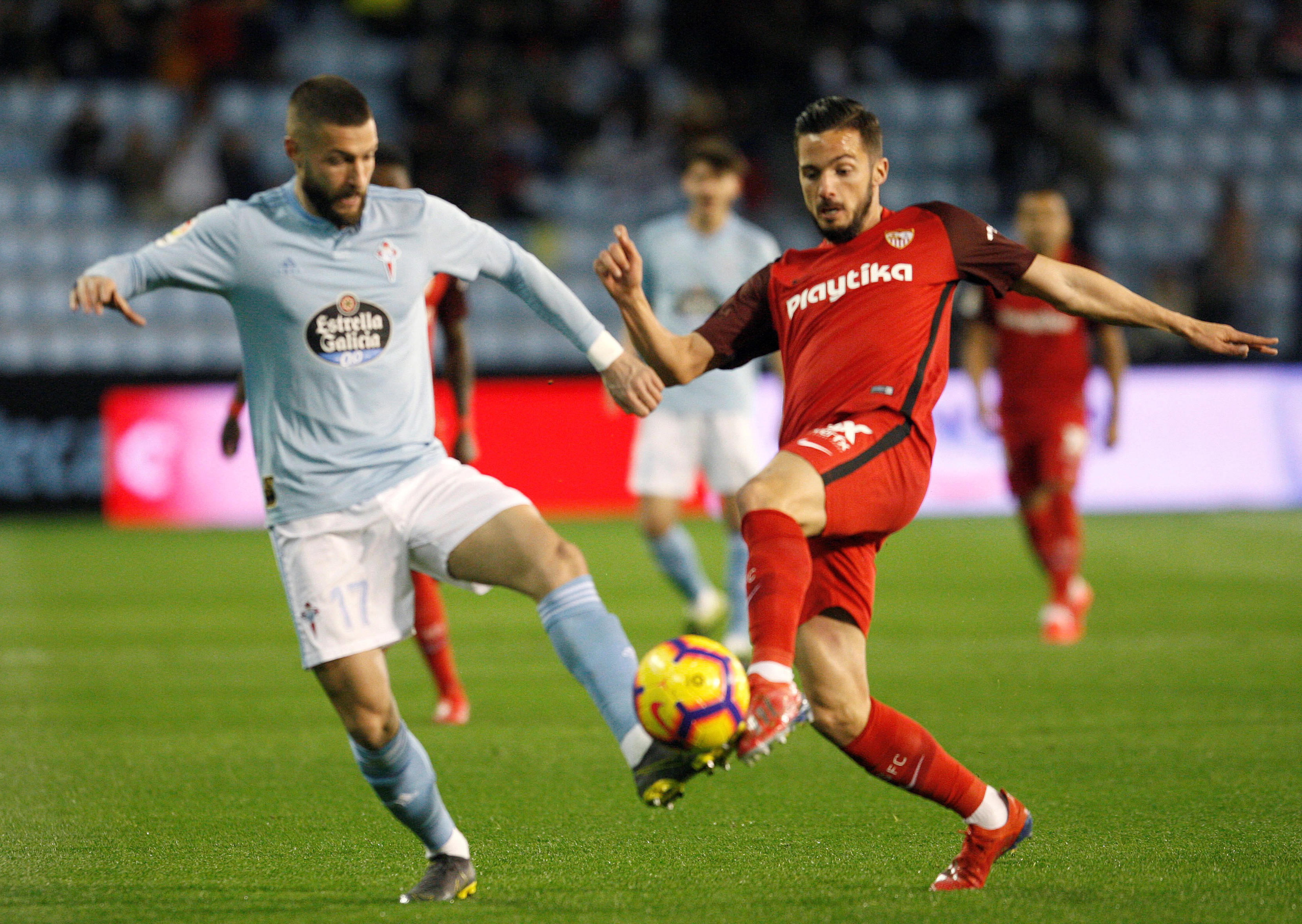 某国家队的 某国家队的