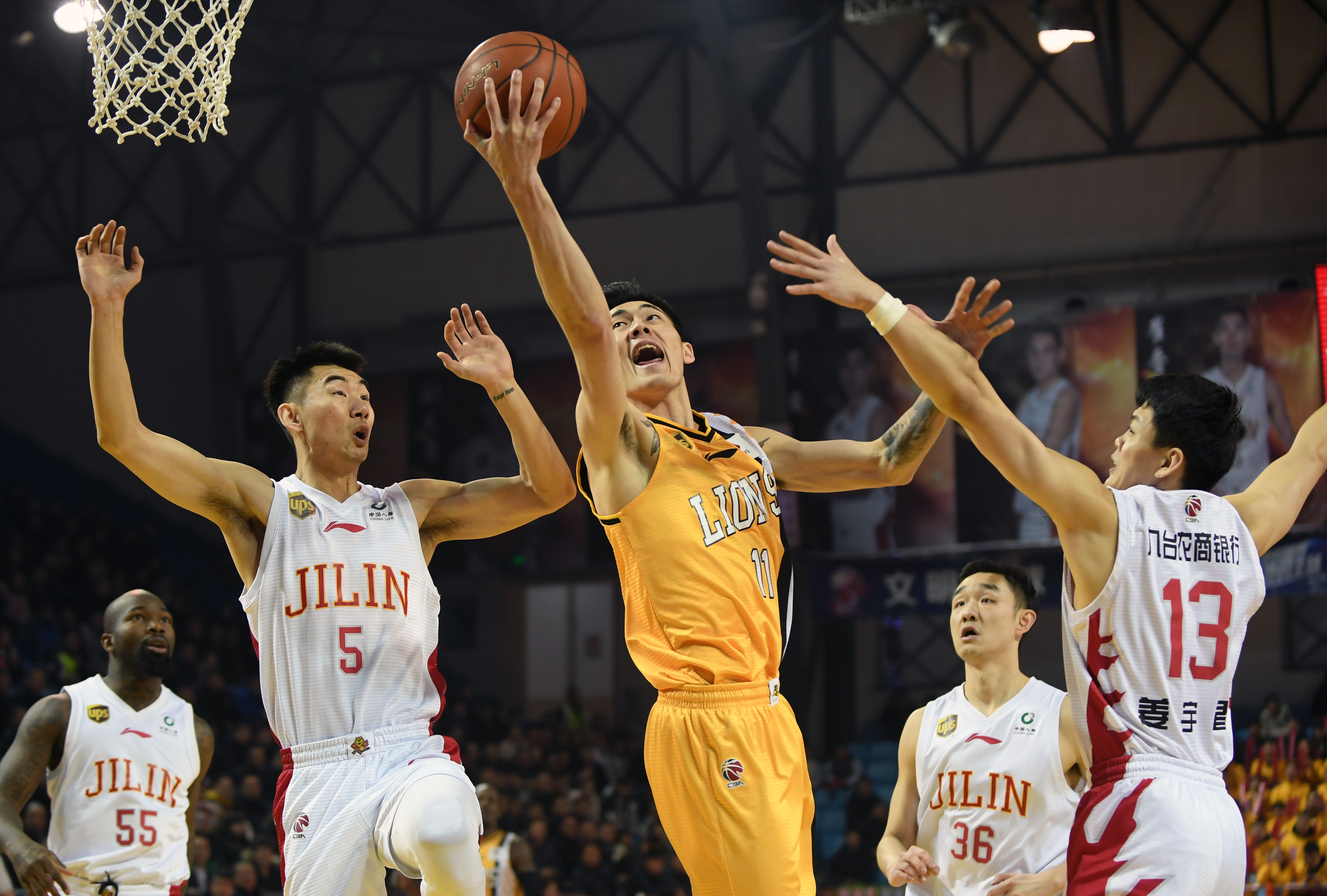 中频频得手 中频频得手