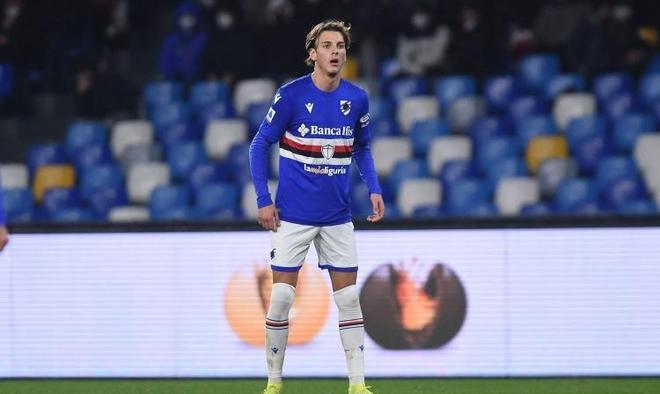 绝妙的垫射 绝妙的垫射